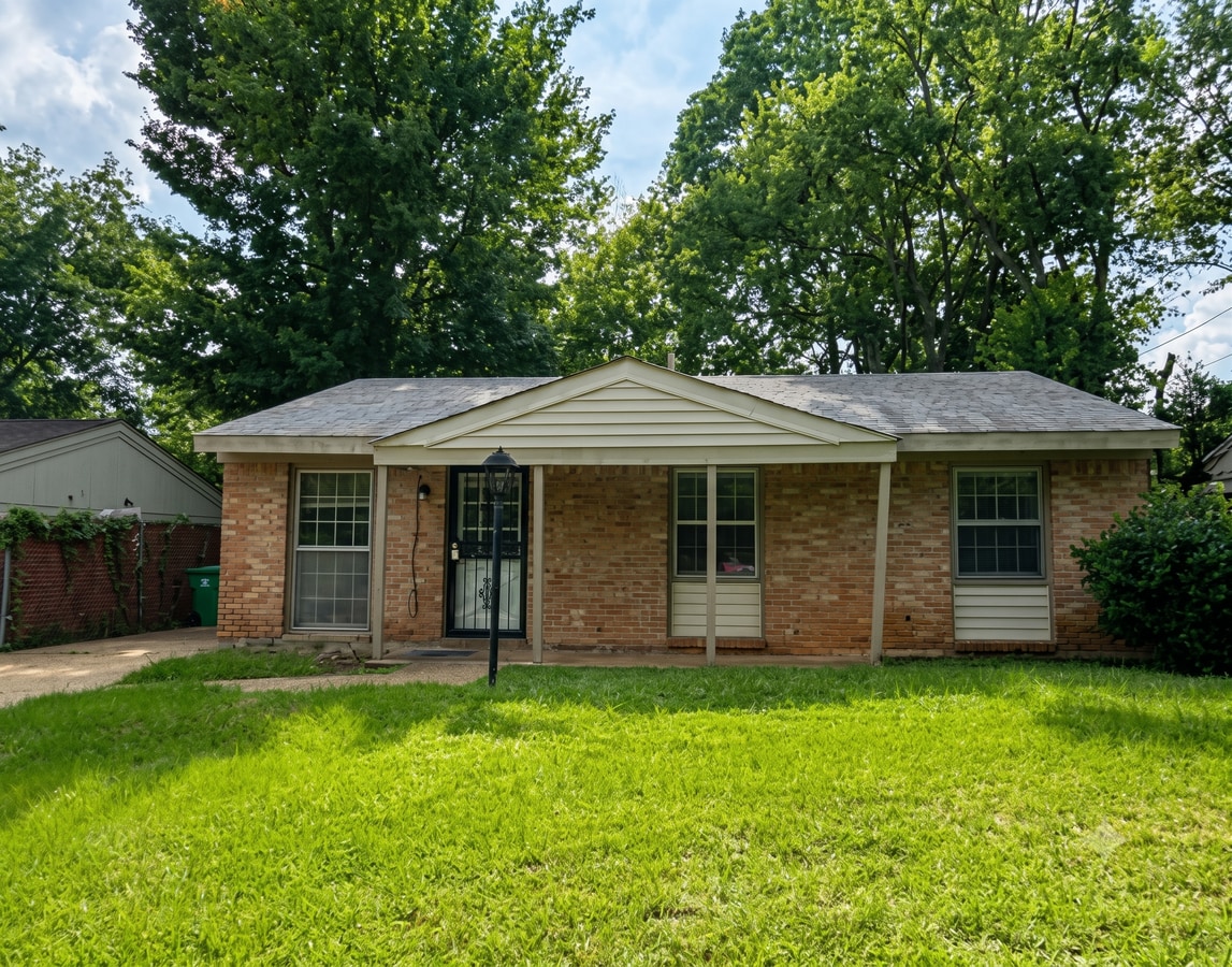 Photo - 3031 La Rhoda St