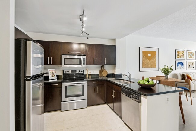 Photo - Jasper Columbia Pike