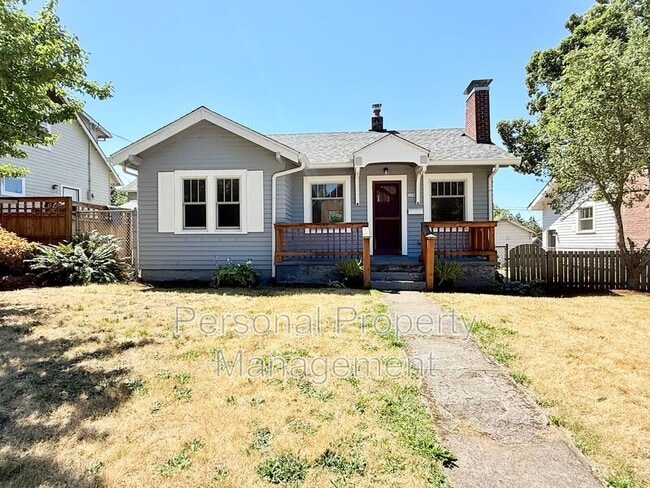 Building Photo - 209 W 35th St