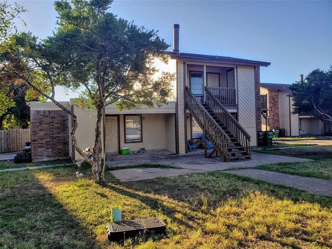 Photo - 1605 Drive A Apartamento Unidad A