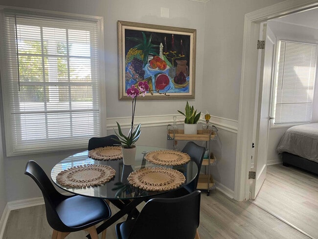 Photo - 2515 Vero Beach Ave