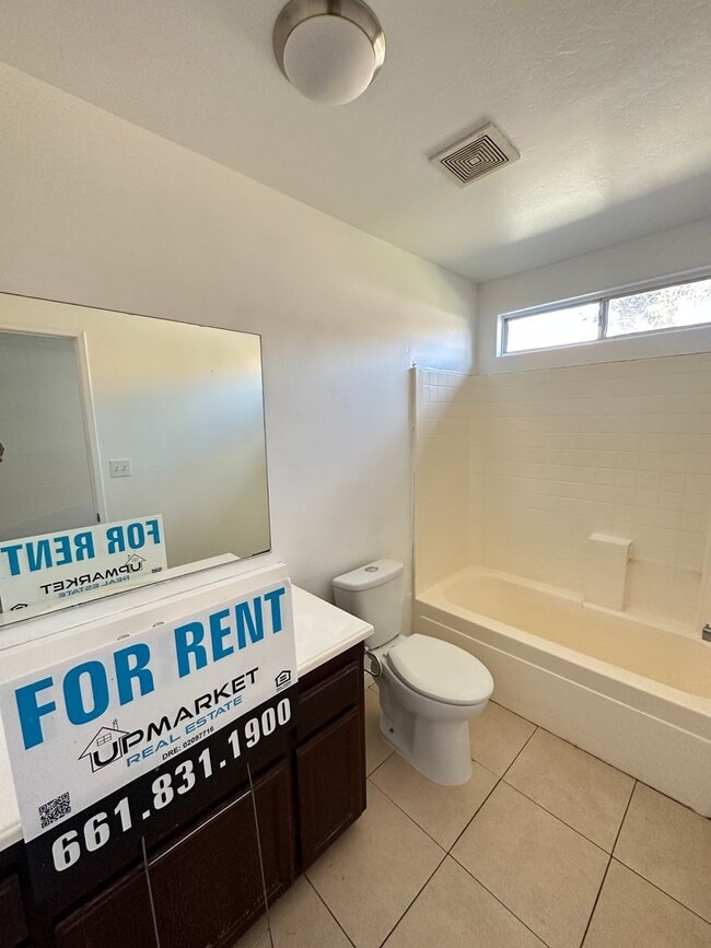 Photo - Cozy 3-Bedroom, 2-Bathroom Home in North Bakersfield