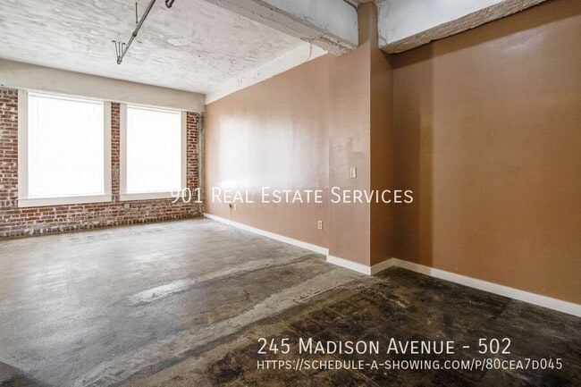 Photo - 245 Madison Ave