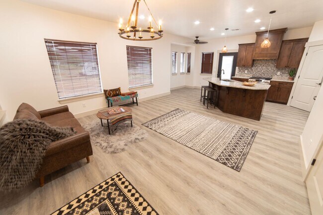 Photo - 1 bed 1 bath home in Hildale