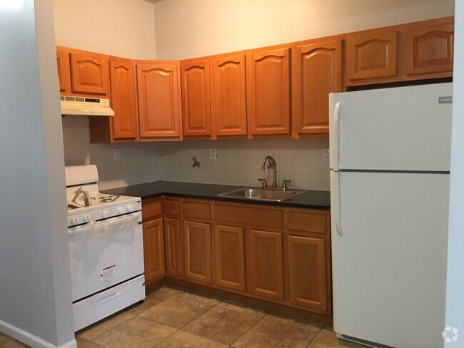 Building Photo - 1384 McBride St Unit 1 Rental