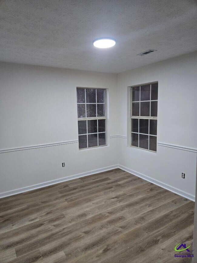 Photo - 4685 Pine Valley Dr