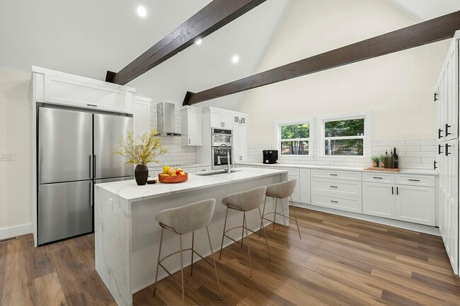 Photo - 1620 Chevron Way