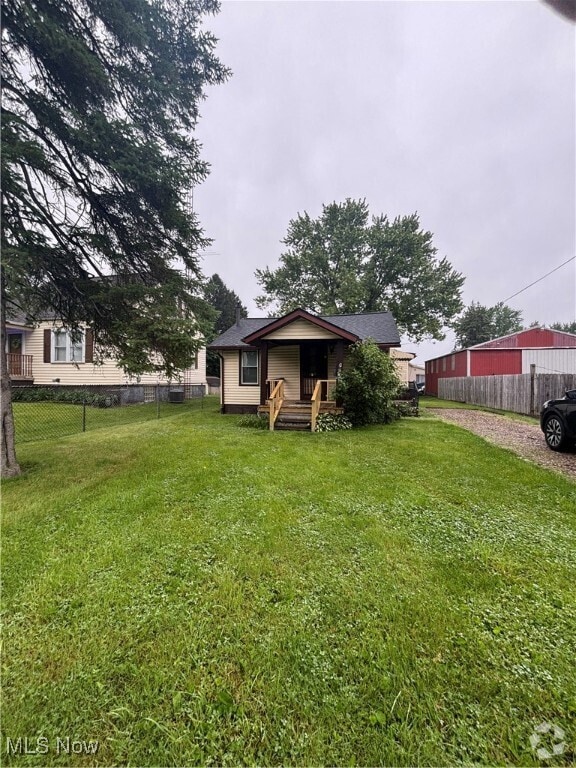 Building Photo - 2432 31st St NE Rental