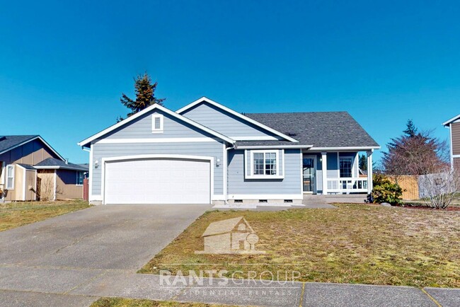 Easy commute to JBLM! Close to Shopping & ... - Easy commute to JBLM! Close to Shopping & ... House