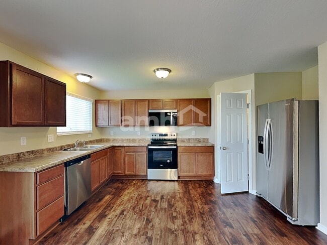 Photo - 1166 Carrington Pl