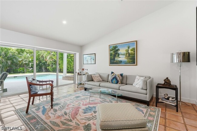 Photo - 506 Pine Grove Ln