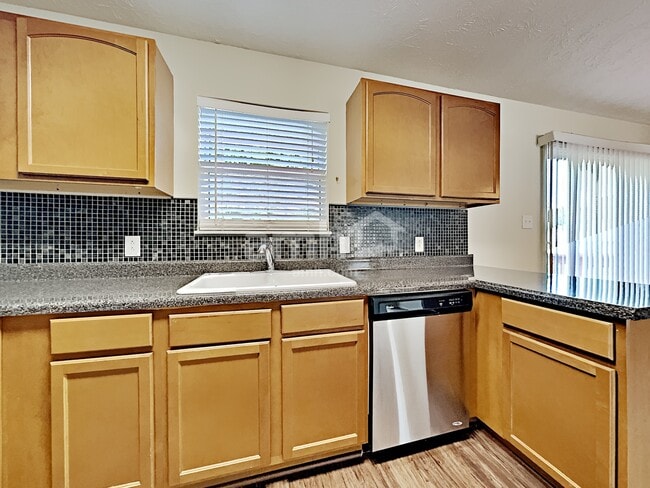 Photo - 7722 Edith Keeler Ln