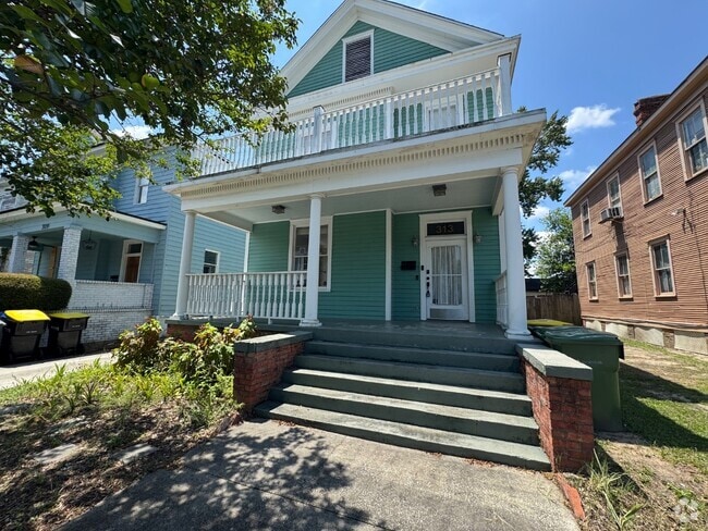 Building Photo - 313 W 33rd St Rental
