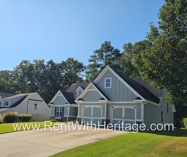 Photo - 182 Saddleridge Dr