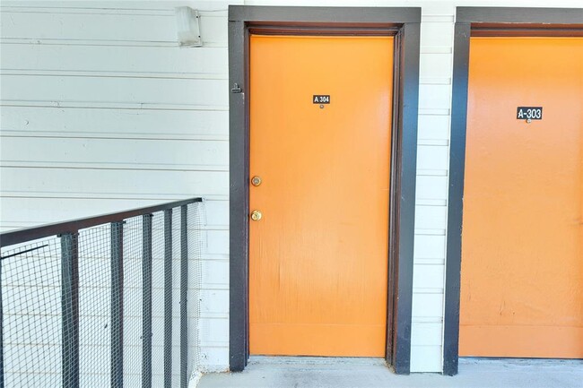 Photo - 2801 Hemphill Park Unit A304