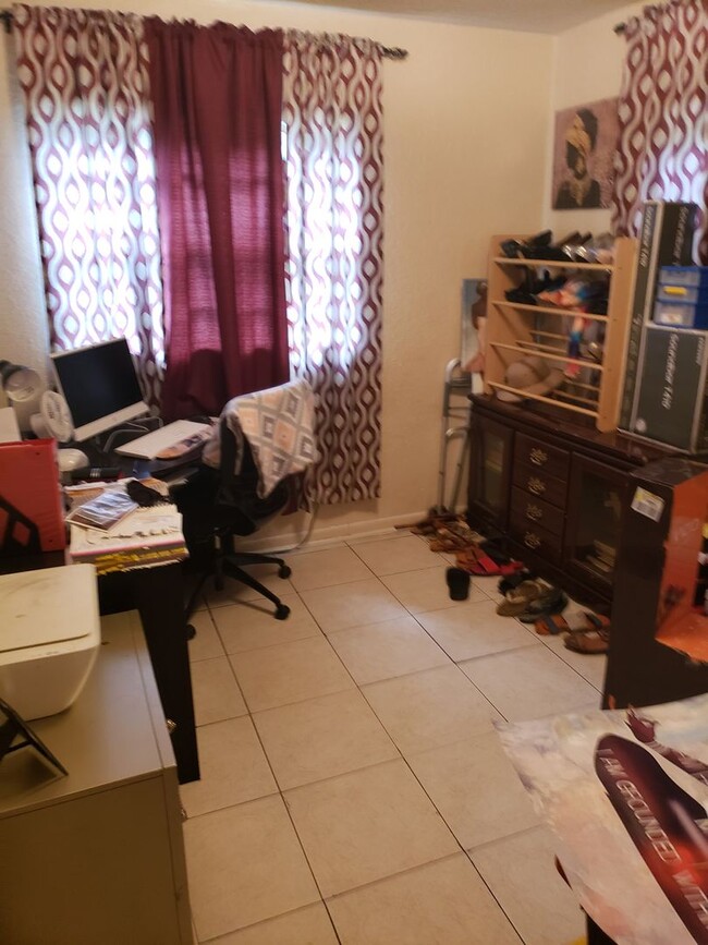 Photo - 3926-3928 Boulevard Unit 3926 Boulevard