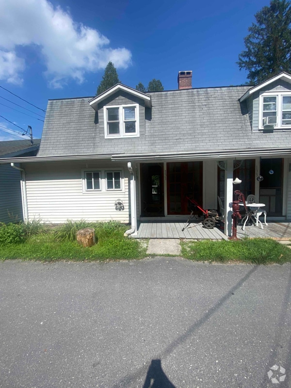 Houses for Rent near Gilbert PA 18 Houses