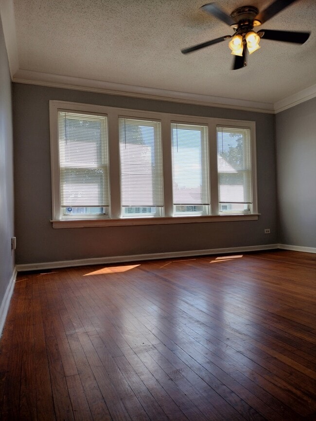 Photo - 11142 S Eggleston Ave