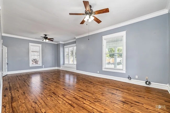 Photo - 2 N Adams St