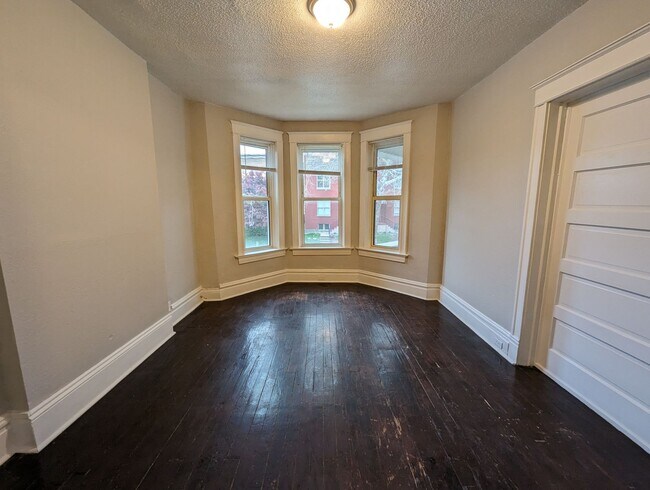 Photo - 3648 Shenandoah Ave Unit 1