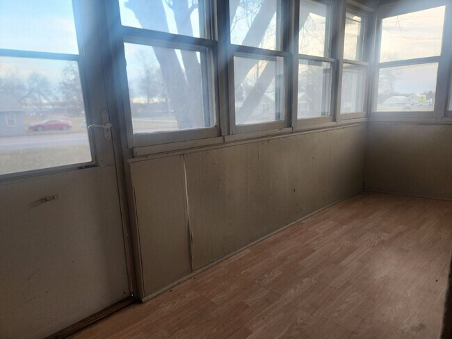 Photo - Cozy 2 Bedroom Home Available!