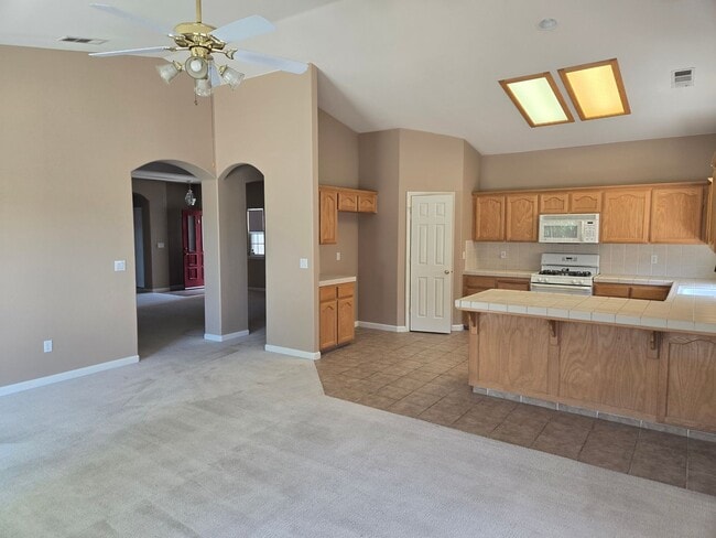 Photo - Home For Rent– Lemoore, CA