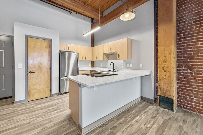 Emery Lofts