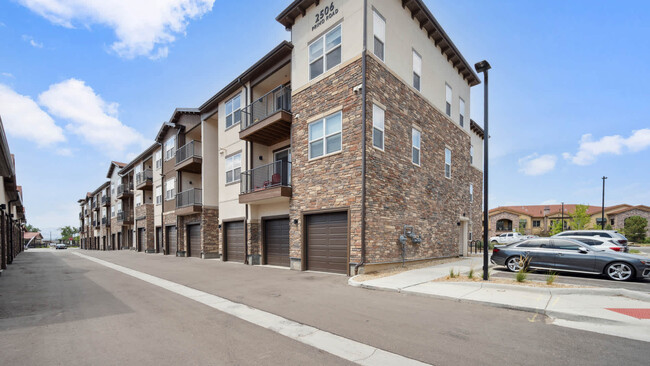 Exterior - Aventine Littleton Apartments