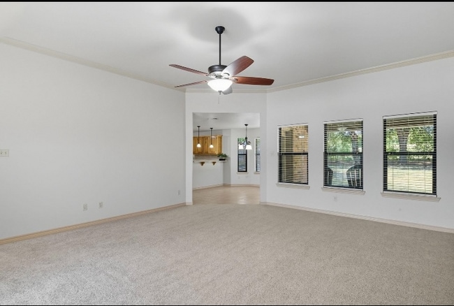 Photo - 220 Moonlight Trail