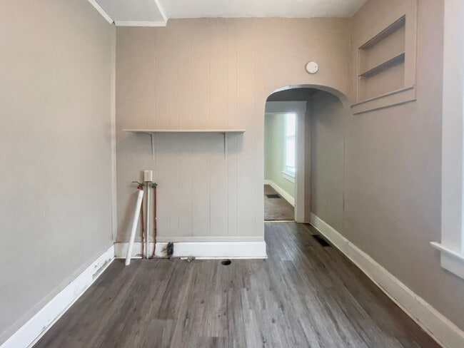 Photo - 1719 1/2-1719 1/2 W Adams St Unit 1719 W Adams St