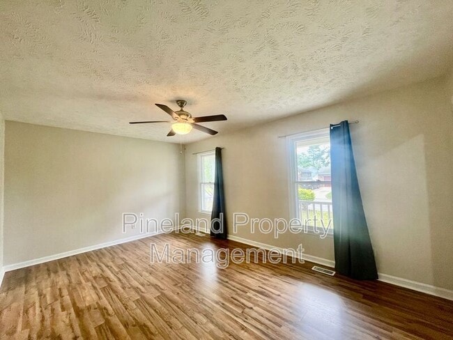 Photo - 632 Prestige Blvd