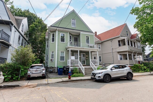 Photo - 24 Aberdeen Rd Unit 0