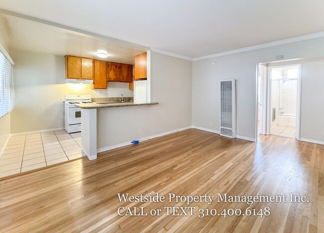 Prime Venice Location | Downstairs 1+1 - Prime Venice Location | Downstairs 1+1 Apartment Unit C