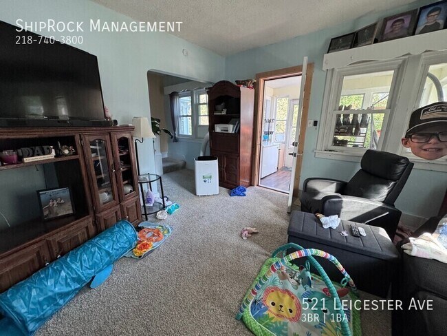 Photo - 521 Leicester Ave Rental