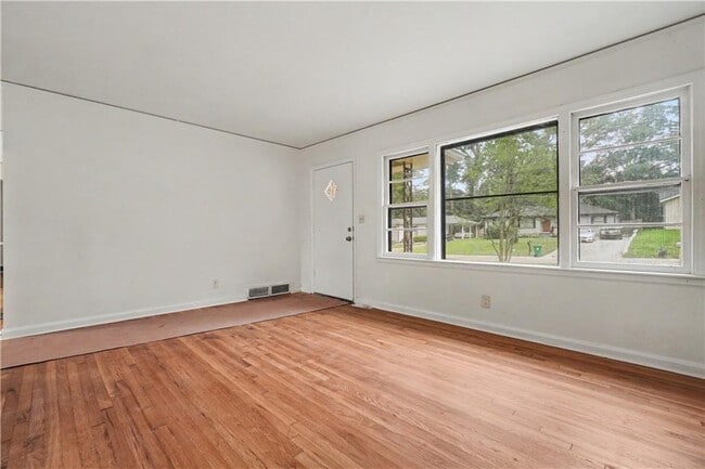 Photo - 2939 Belvedere Ln