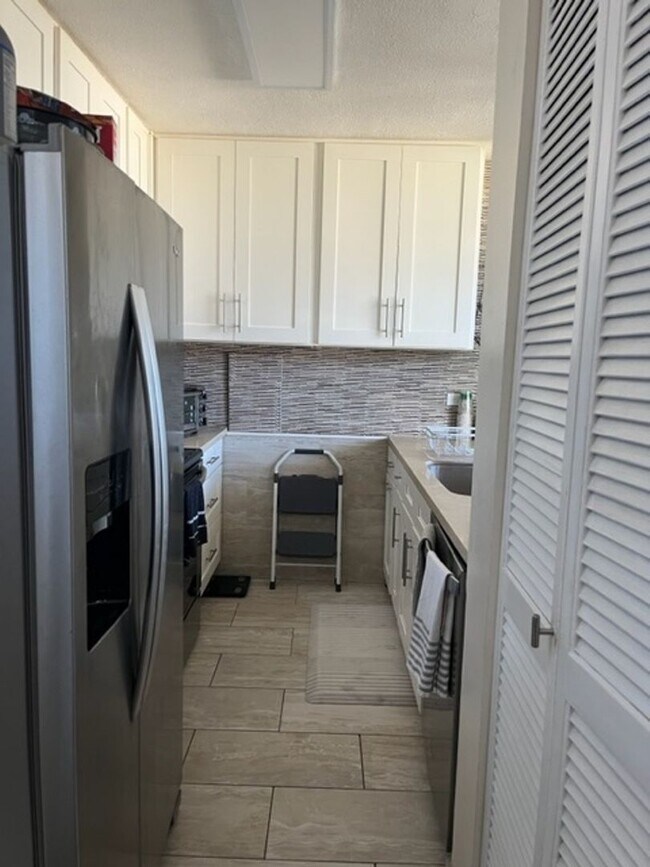 Photo - 965 Prospect St