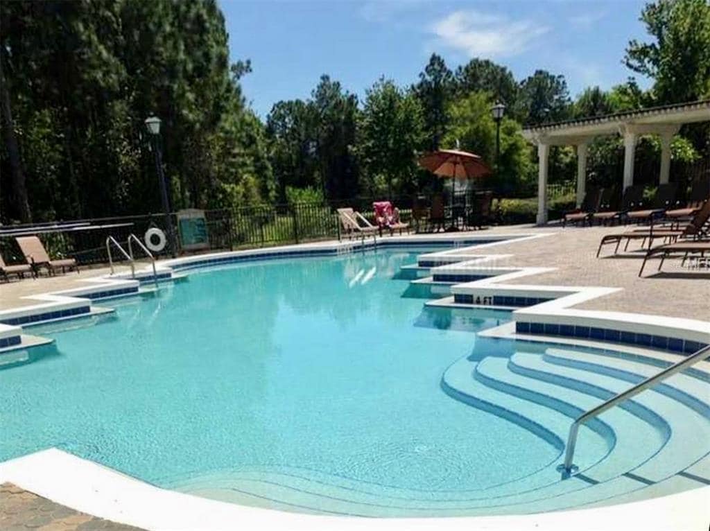 Photo - 737 Crest Pines Dr Unit 613