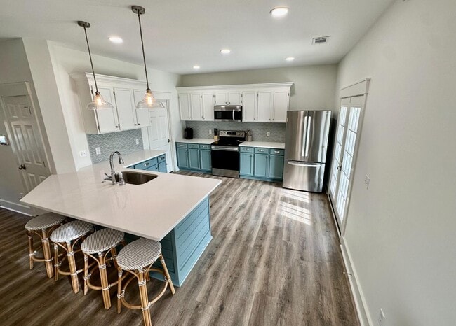 Photo - 44 Red Cedar St