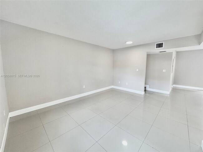 Photo - 3840 SW 52nd Ave