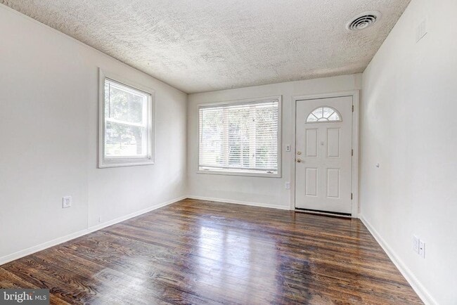 Photo - 103 Wilgate Rd