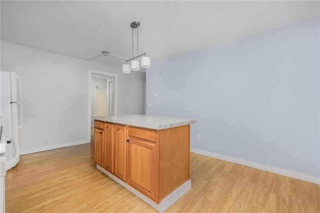 Photo - 5 Pleasant St