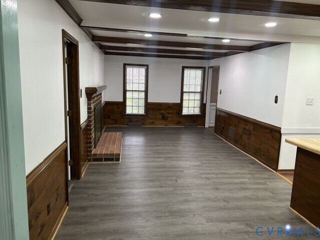 Photo - 2400 Wildercroft Rd
