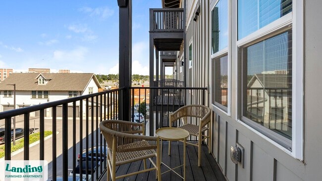 Photo - 170 Graphics Dr Unidad 2317