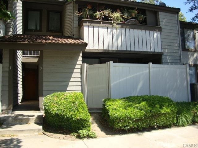 Building Photo - 3 Carriage Way Rental