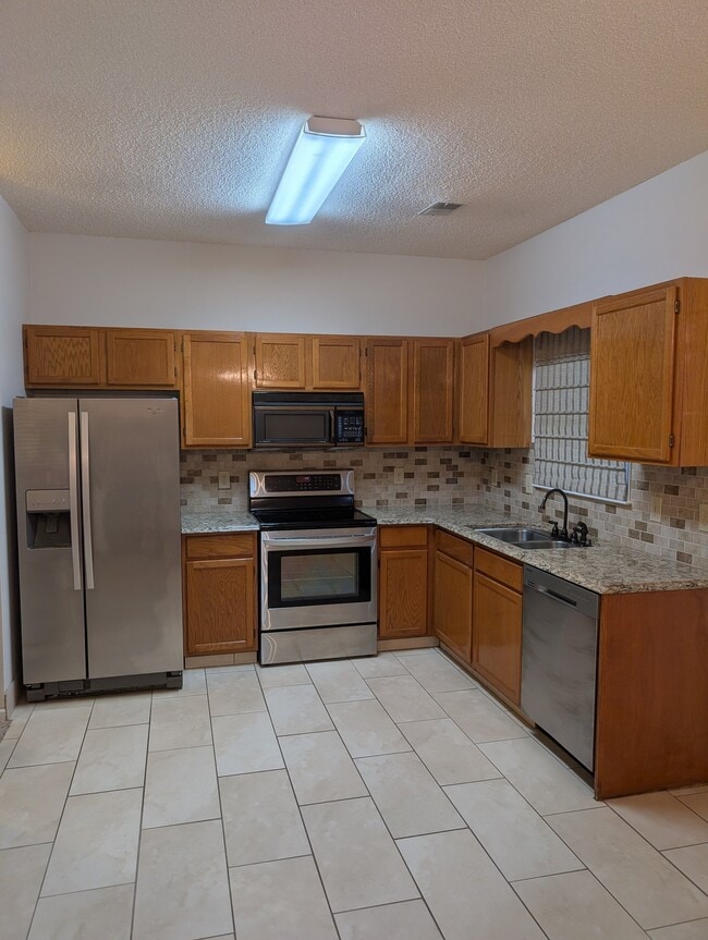 Photo - 106 Bethany Ln
