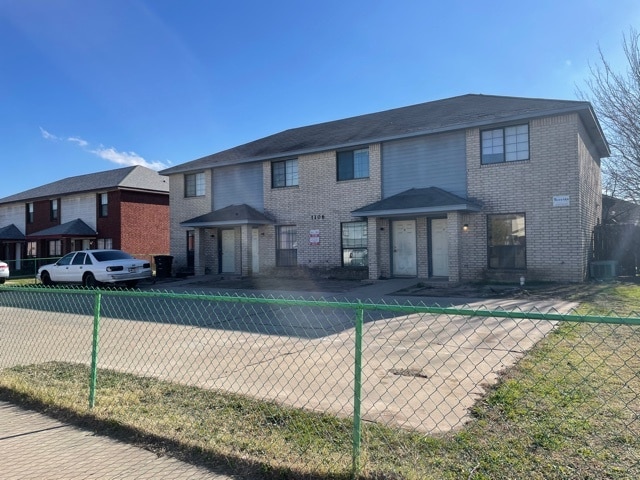 Building Photo - 1106 Shanarae Cir Unit D