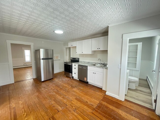 Photo - 193 W Mitchell St Unit 2