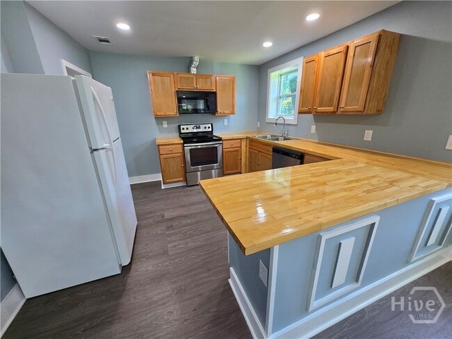 Photo - 1606 Reynolds St