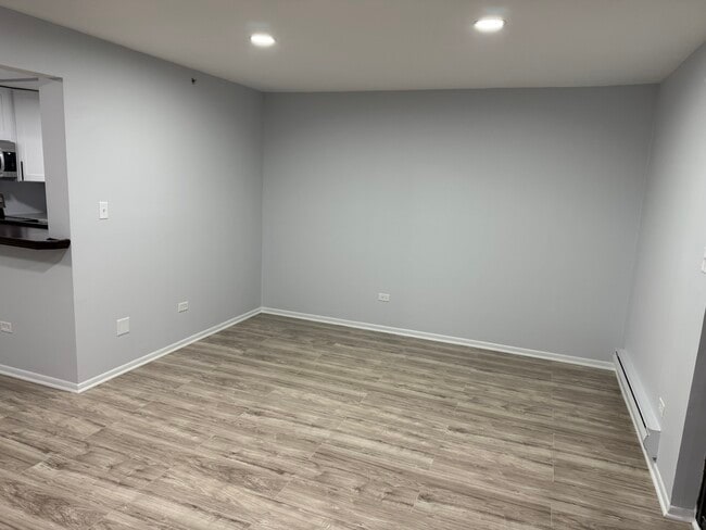 Photo - 502 E Spruce Dr