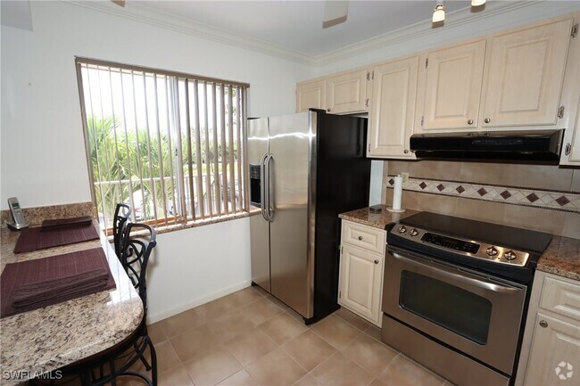Building Photo - 118 Palm Dr Unit 8 Rental